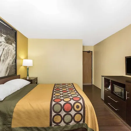 Super 8 By Wyndham Nampa-3