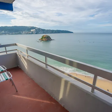 Playa Suites Acapulco-3