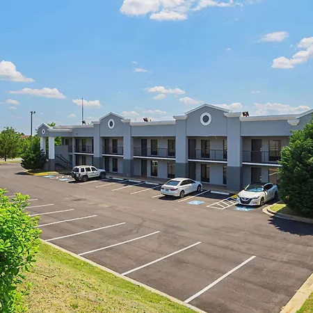 Quality Inn & Suites Greenville - Haywood Mall-3