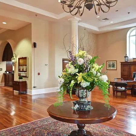 Embassy Suites Charleston - Historic District-2