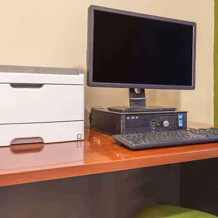 Travelodge By Wyndham Seattle University-3