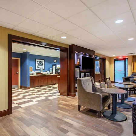 Hampton Inn Fishkill-3