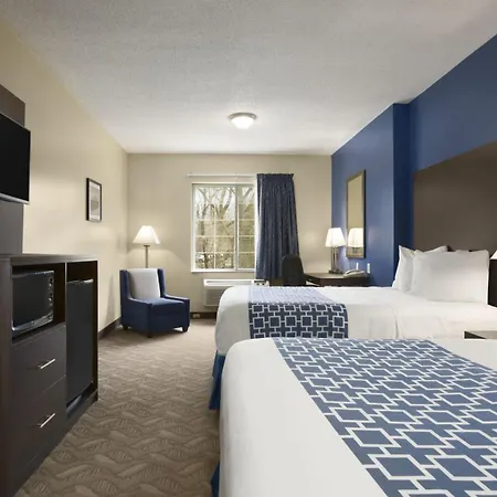 Days Inn & Suites By Wyndham Cherry Hill - Philadelphia-2