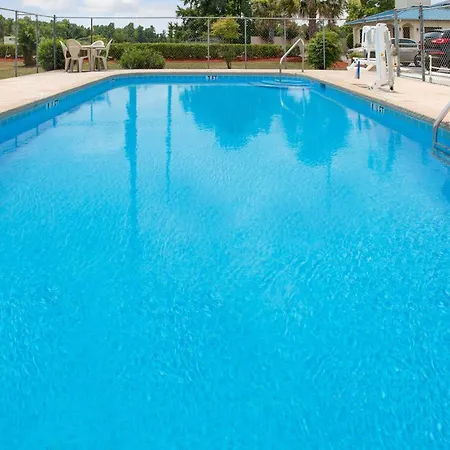 Super 8 By Wyndham Walterboro-3