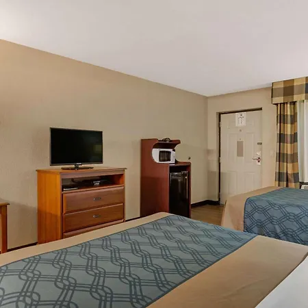 Econo Lodge Belton - Kansas City South-3