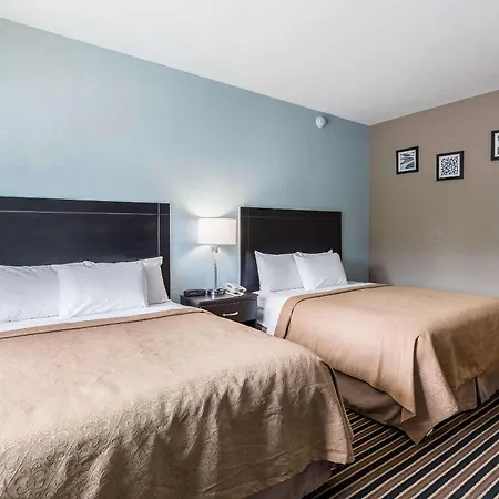 Rodeway Inn Ludington-2