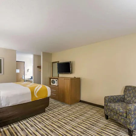 Quality Inn Michigan City South-2