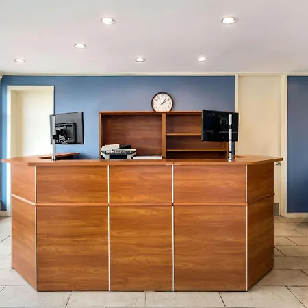 Days Inn By Wyndham Dover-3