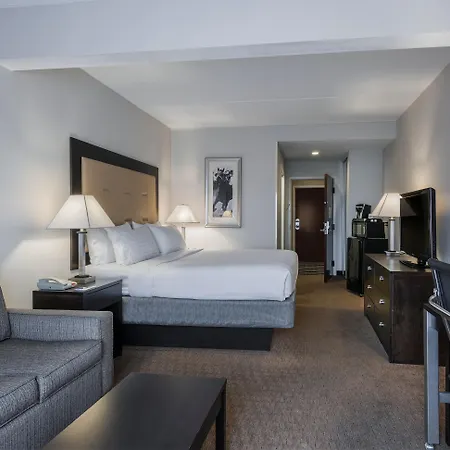 Holiday Inn Express & Suites Laurel Lakes By Ihg-3