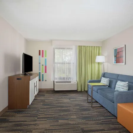 Hampton Inn & Suites Kansas City-Merriam-3