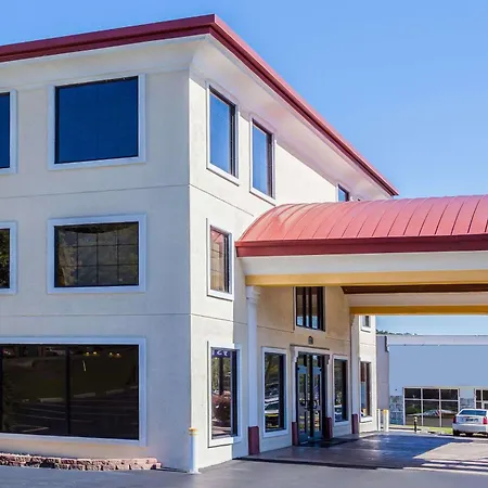 Days Inn By Wyndham Dalton-3