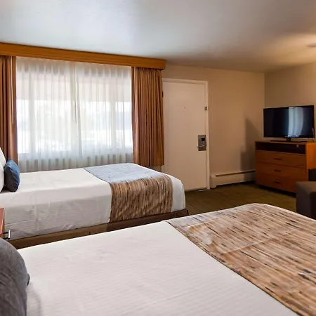 Best Western Ptarmigan Lodge-3