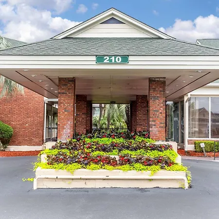 Quality Inn & Suites Georgetown-3