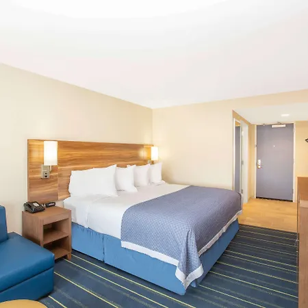 Days Inn & Suites By Wyndham Kearney Ne-3