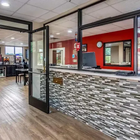 Americas Best Value Inn Opelika-3