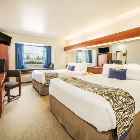 Microtel Inn And Suites By Wyndham Miami Ok-3