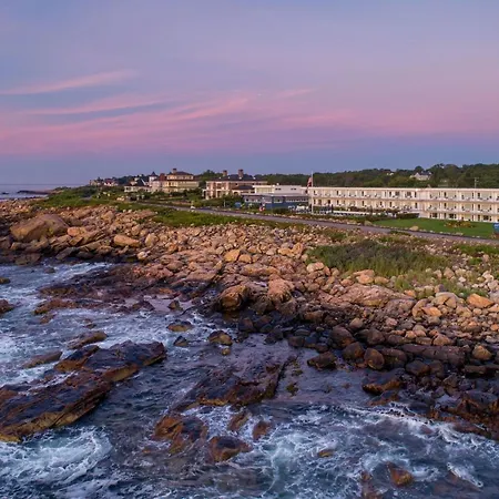Atlantis Oceanfront Inn Gloucester-2