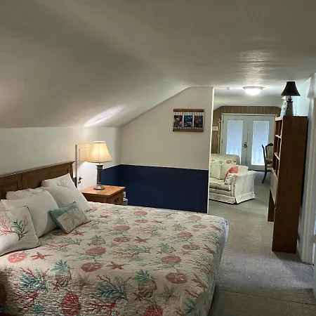 Lighthouse Inn-3