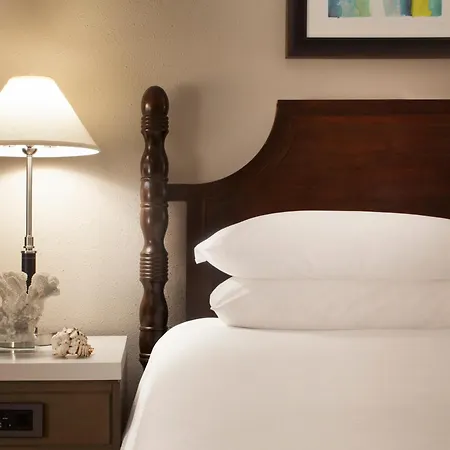 Pier House Resort & Spa-2