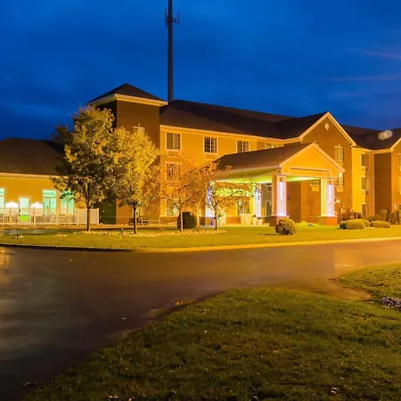 Holiday Inn Express Hotel & Suites Acme-Traverse City By Ihg-2