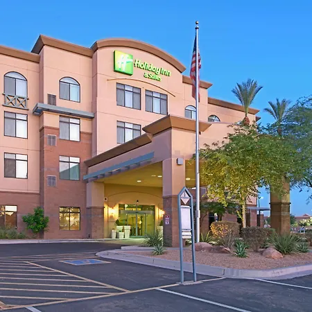 Holiday Inn & Suites Goodyear - West Phoenix Area By Ihg-3