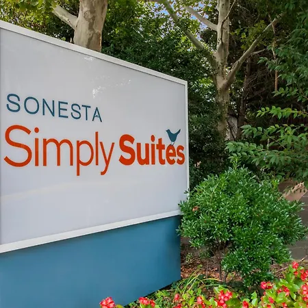 Sonesta Simply Suites Memphis East Poplar Pike-3