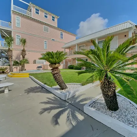 Pineapple Villas-2