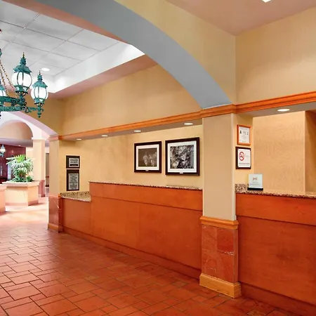 Embassy Suites By Hilton Greensboro Airport-3