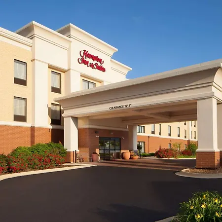 Hampton Inn & Suites Chicago/Saint Charles-2