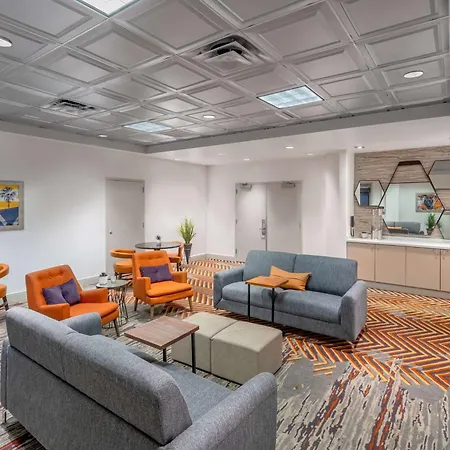 Hilton Garden Inn Scottsdale Old Town-3