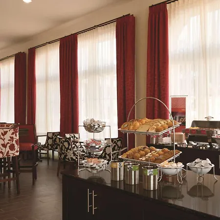 Hampton Inn & Suites Bradenton-3