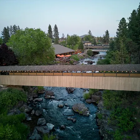 Riverhouse Lodge-3