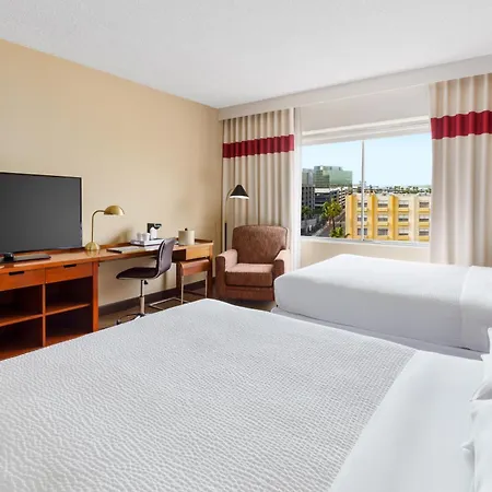 Four Points By Sheraton Los Angeles International Airport-2