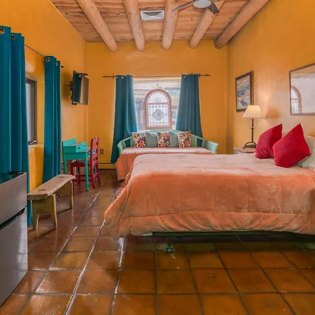 Casa Benavides Inn-2