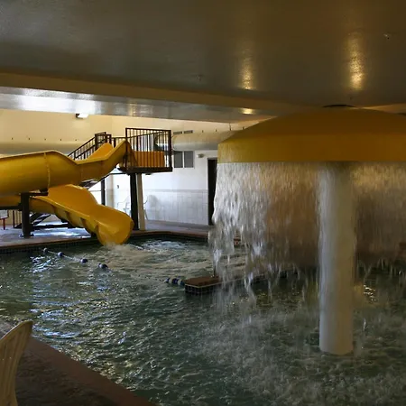 Expressway Suites Fargo-3