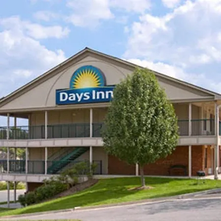Days Inn By Wyndham Wytheville-3