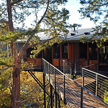 Beaver Lakefront Cabins - Couples Only Getaways-2