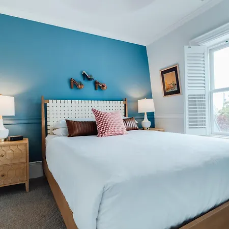 Ellery Hotel Provincetown-3