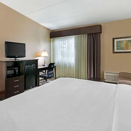Best Western Plus Plattsburgh-2