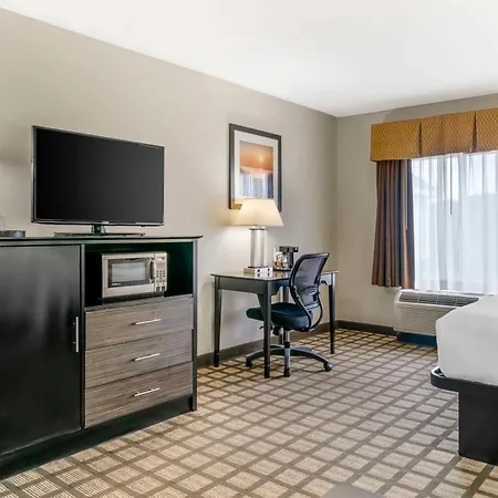 Best Western Beacon Inn-3
