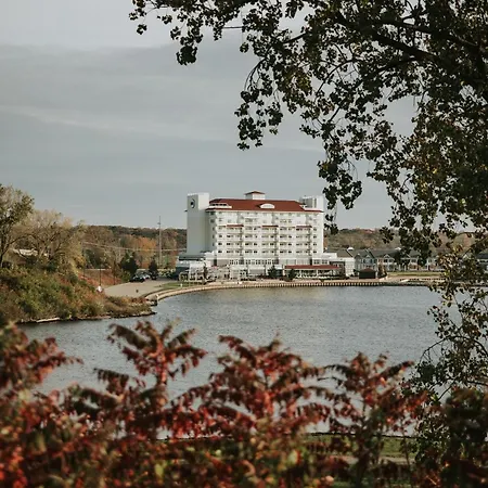 The Inn At Harbor Shores-3