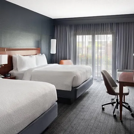 Courtyard By Marriott West Palm Beach-3