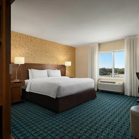Fairfield Inn & Suites By Marriott London-3