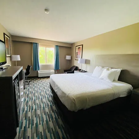 Best Western Edinburgh/Columbus-3