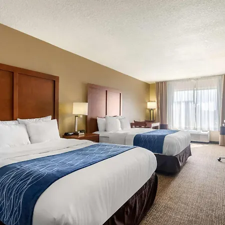Comfort Inn & Suites Pittsburg Ks-2
