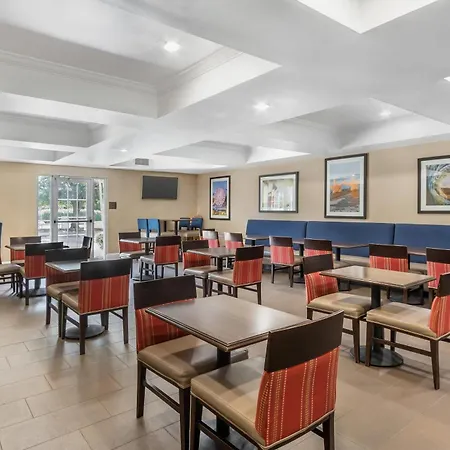 Comfort Suites Myrtle Beach Central-2