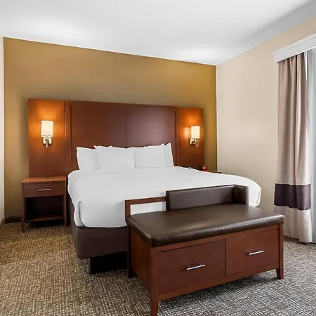 Comfort Suites Near Camp Lejeune-2