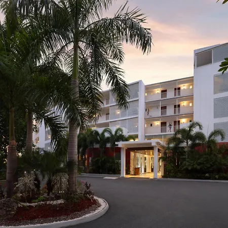Grand Decameron Cornwall Beach, A Trademark All-Inclusive Resort-3