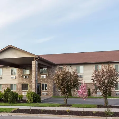 Super 8 By Wyndham Rexburg-2