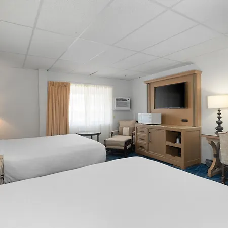 Boothbay Harbor Inn-2